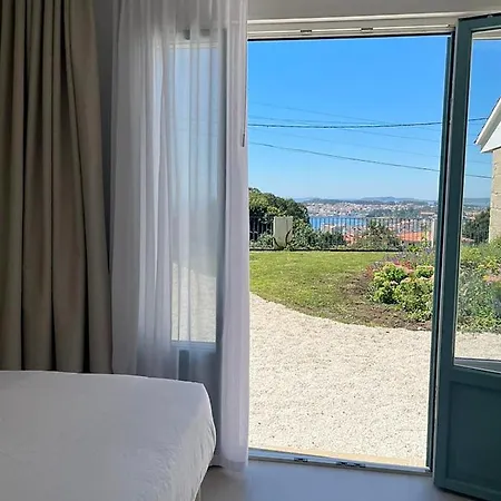 Villa Lujosa Con Vistas Al Mar En *